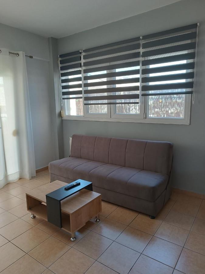 Vasilis Apartman Rafína Kültér fotó