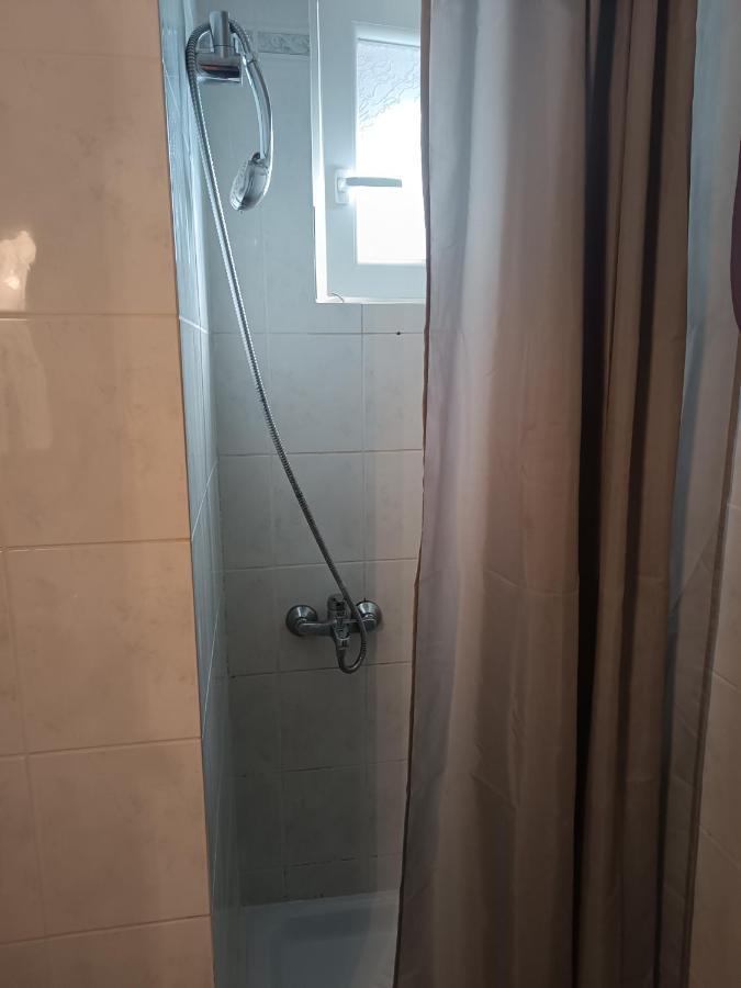 Vasilis Apartman Rafína Kültér fotó
